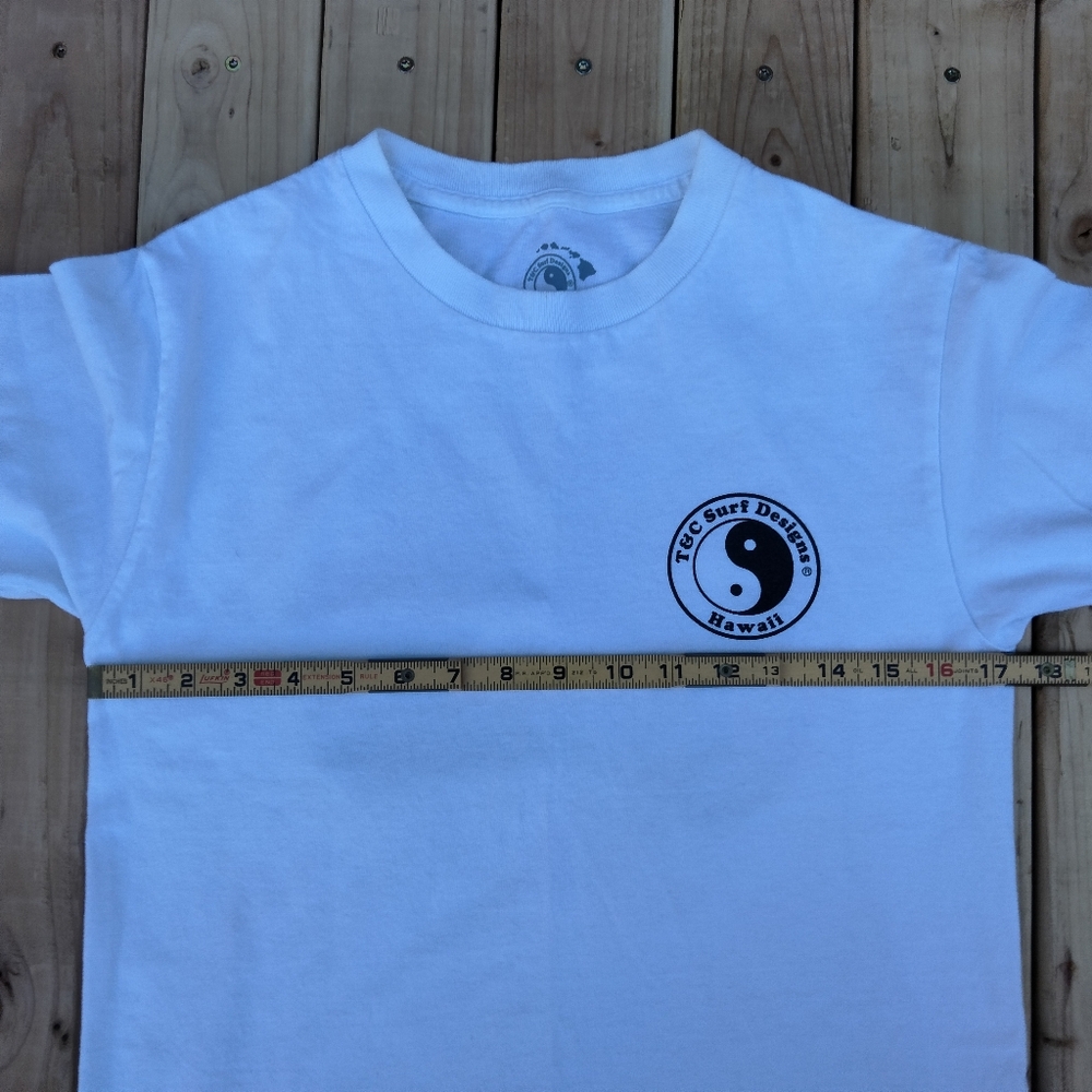 T&C Surf Designs White Yin Yang T-Shirt Size Small Graphic Tee Short Sleeve - Picture 9 of 10